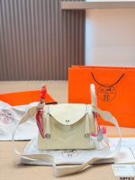 Hermes lindy bag size : 26cm - Image 2