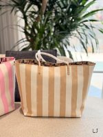 FENDI beach double side tote size : 35×32cm/ 25×22cm - Image 3