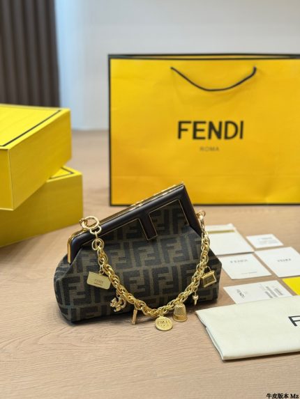 Fendi hobo size :24X 18 cm