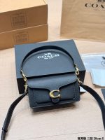 Coach new bag Bleecker28 size : 28*30cm - Image 3