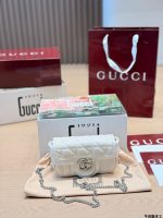 Gucci  Marmont mini chain  bag size :16.5×9.5×4.5cm - Image 3