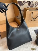 coach Brooklyn hobo size : 23cm / 28cm - Image 4
