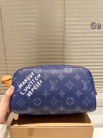 LOUIS VUITTON lv vanity toiletry bag size :  13×12x20cm - Image 5