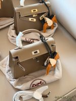 Hermes kelly bag size : 19*12.5cm - Image 3