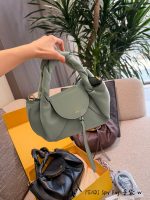 FENDI Spy Bag size : 25cm - Image 6