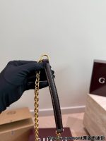 Gucci  Marmont  bag size : 20CM - Image 3