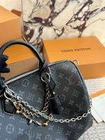 LOUIS VUITTON  LV Speedy30 cm - Image 4
