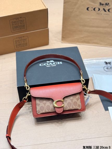 COACH Tabby hobo size : 26cm