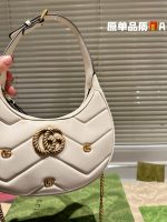 Gucci  Marmont hobo  bag size : 22x11 cm - Image 5