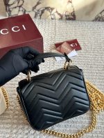 Gucci  Marmont chain  bag size : 17*14 cm - Image 5