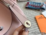 Hermes lindy bag size : 26cm - Image 6