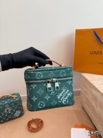 LOUIS VUITTON lv vanity toiletry bag size : 16/24/30 cm - Image 5