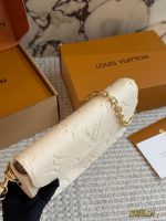 LOUIS VUITTON lv ivy bag size : 22*12cm - Image 4