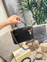 LOUIS VUITTON lv vanity  bag size :19×11.5×6.5cm - Image 4