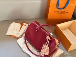 LOUIS VUITTON LV speedy30 cm red leather - Image 4