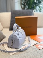 LOUIS VUITTON LV Speedy20 - Image 3