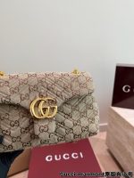 Gucci  Marmont  bag size : 23CM - Image 4