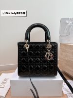 Dior lady dior Patent leather size： 17cm/21cm/24cm - Image 6