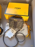 FENDI vanity size：16*11cm