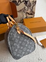 LOUIS VUITTON LV speedy30 cm black denim - Image 5