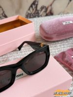 MIUMIU sunglasses pink - Image 5