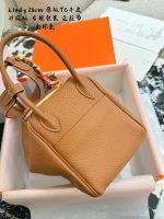 Hermes lindy bag size : 26cm - Image 6