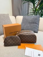 LOUIS VUITTON lv vanity Toiletry  Bag size : 25.5x17x9cm - Image 4