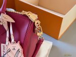 LOUIS VUITTON LV speedy30 cm red leather - Image 5