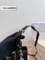 Dior lady dior Patent leather size： 17cm/21cm/24cm - Image 7