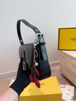 FENDI Baguette black leather size : 26 cm - Image 2