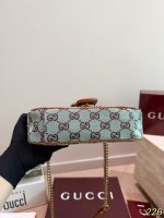 GUCCI marmont bag size : 22 cm - Image 5
