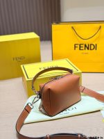 FENDI Box size ：20 13cm - Image 6