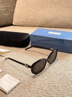 Gucci sunglasses black