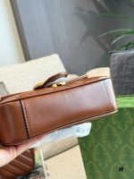 Gucci  Marmont   bag size :16/22/26cm - Image 7