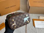 LOUIS VUITTON lv vanity  Bag size : 19*14cm - Image 7