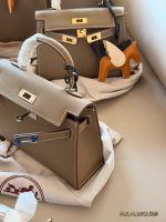 Hermes kelly bag size : 19*12.5cm - Image 6