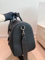 Coach Wesley duffle travel bag size : 41×31×15cm - Image 6