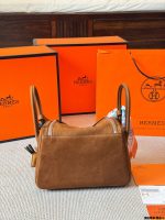 Hermes lindy suede  bag size : 28cm - Image 7