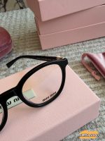MIUMIU sunglasses - Image 2
