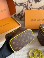 LOUIS VUITTON lv vanity Toiletry Bag size : 16cm/ 20cm /26cm - Image 8