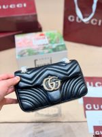 GUCCI marmont bag size : 26*15cm , 22*13cm - Image 8
