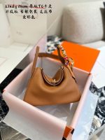 Hermes lindy bag size : 26cm - Image 8
