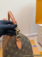 LOUIS VUITTON LV Speedy30 cm ostrich - Image 7