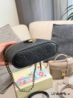 LOUIS VUITTON lv vanity  bag size :19×11.5×6.5cm - Image 7
