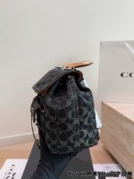 COACH Riya backpack size: 20×25 cm - Image 6
