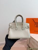 Hermes birkin 20 bag   size : 20x14 cm - Image 7