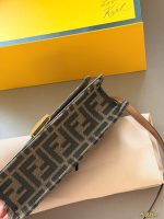 FENDI woc size：21*12cm - Image 7