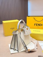 FENDI Peekaboo ISeeU Petite size : 33 x 25cm - Image 8
