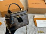 LOUIS VUITTON lv vanity  Bag size : 19*14cm - Image 9