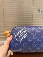 LOUIS VUITTON lv vanity toiletry bag size :  13×12x20cm - Image 9